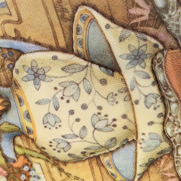 Vtg. 1983 Floral Feminine Cloth‎ Needle Stitched 3D 5x7 Art - Picture 10 of 11